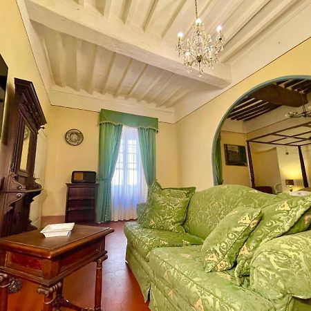 Aparthotel Palazzo Barbini Dimora Storica Castiglione del Lago Exterior foto