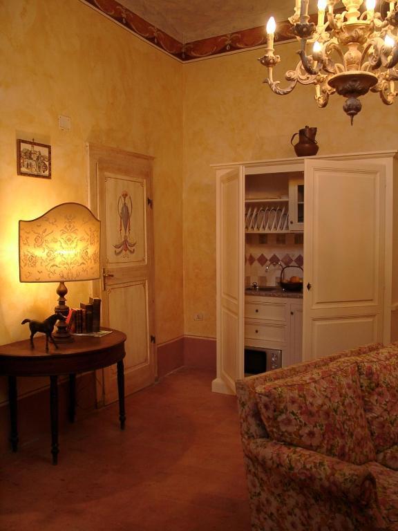 Aparthotel Palazzo Barbini Dimora Storica Castiglione del Lago Habitación foto