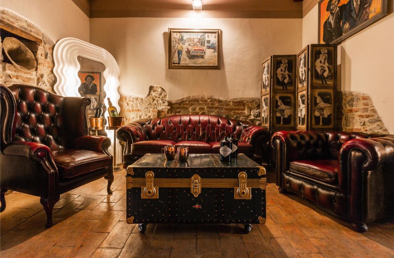 Aparthotel Palazzo Barbini Dimora Storica Castiglione del Lago Exterior foto