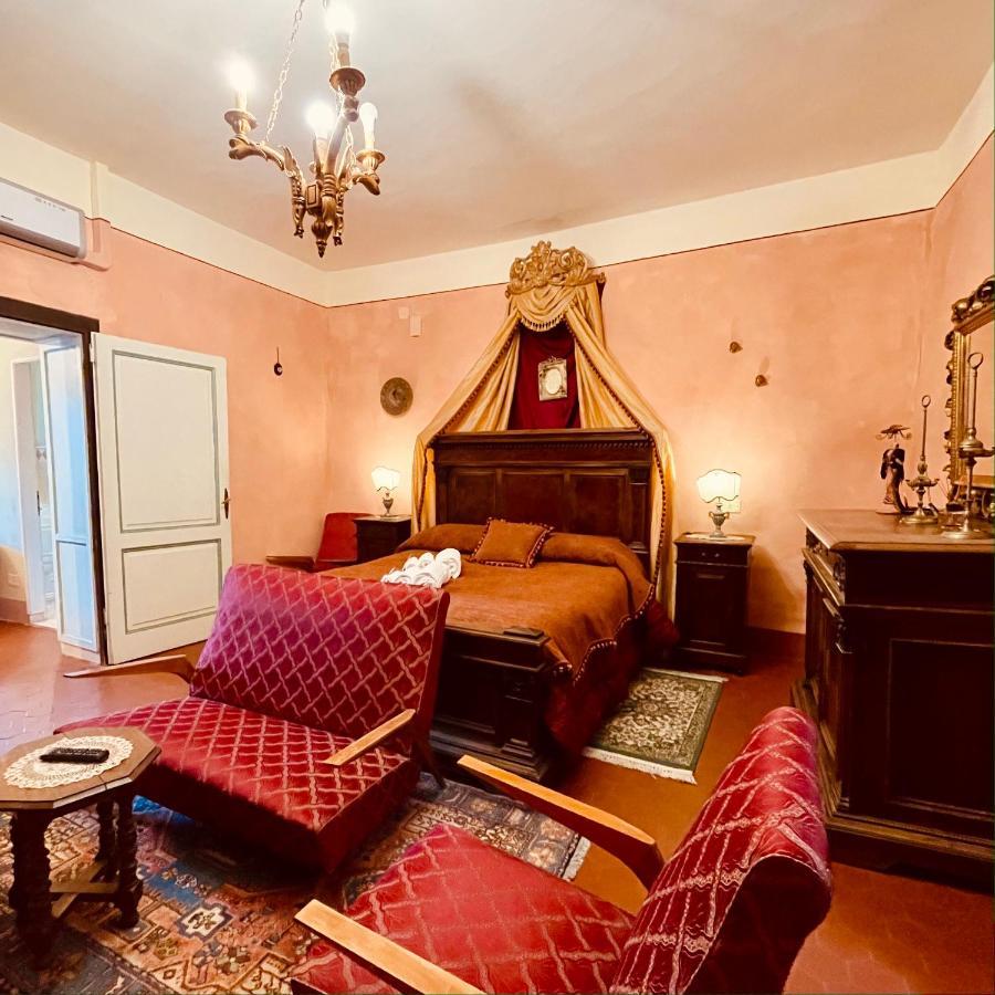 Aparthotel Palazzo Barbini Dimora Storica Castiglione del Lago Exterior foto