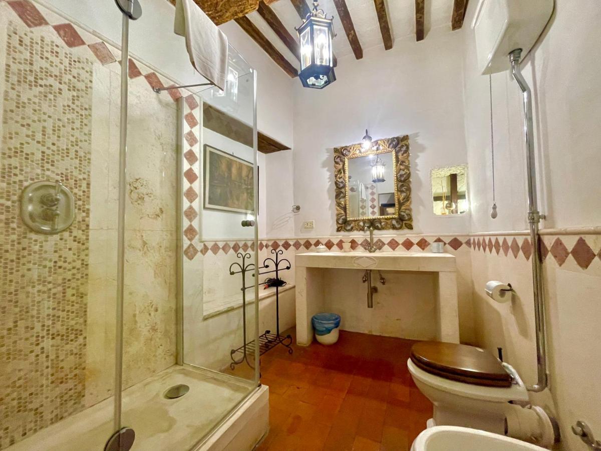 Aparthotel Palazzo Barbini Dimora Storica Castiglione del Lago Exterior foto