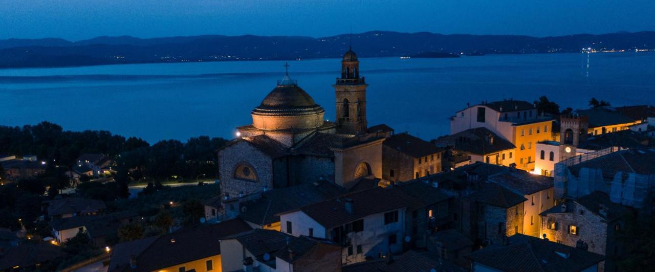 Aparthotel Palazzo Barbini Dimora Storica Castiglione del Lago Exterior foto